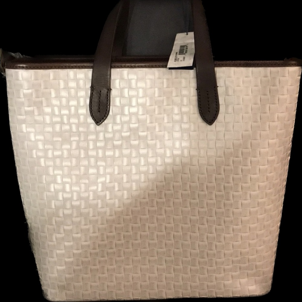 Dooney Oyster colored  leather bag NWT - Picture 13 of 16